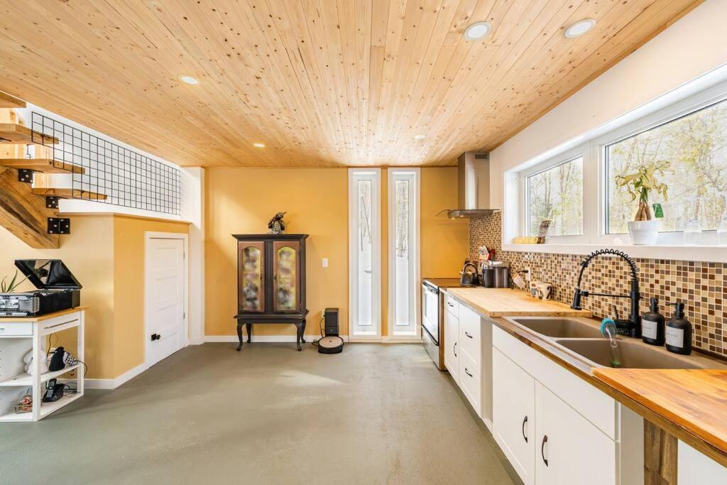 Chalet Cozy And Beautiful Harrington